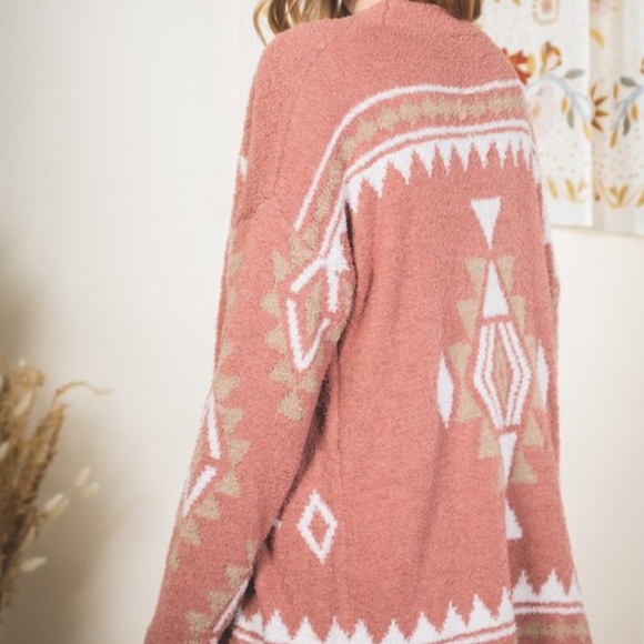 Last 1! NWT Super Cozy Aztec Cardigan Sweater in Clay - Picture 5 of 9